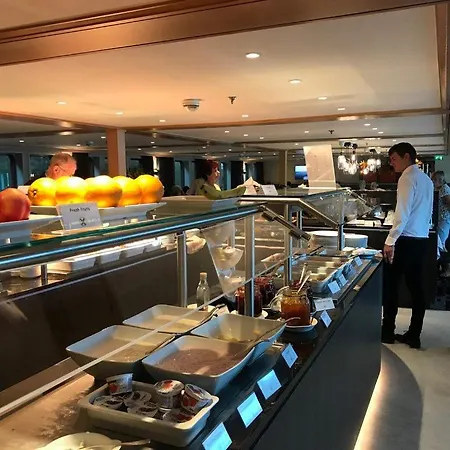 Select Ms Serenade 1 - 5* Düsseldorf