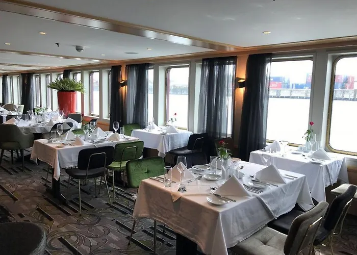 Select Ms Serenade 1 - Hotel Düsseldorf