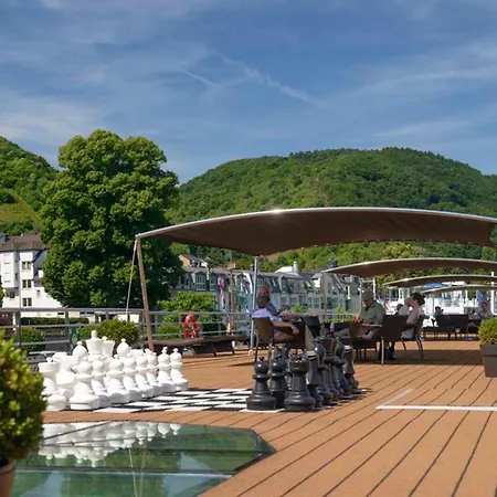 Select Ms Serenade 1 - Hotel