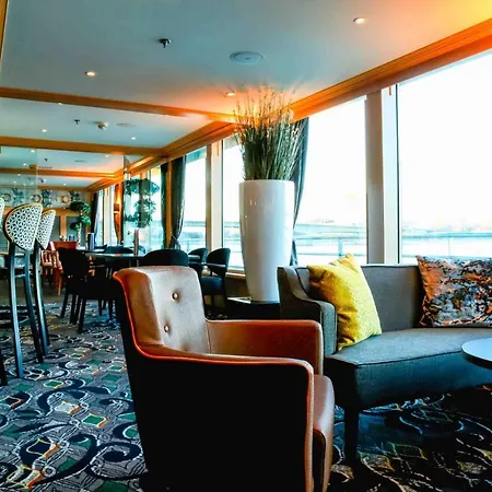 Select Ms Serenade 1 - 5*