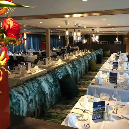 Select Ms Serenade 1 - 杜塞尔多夫