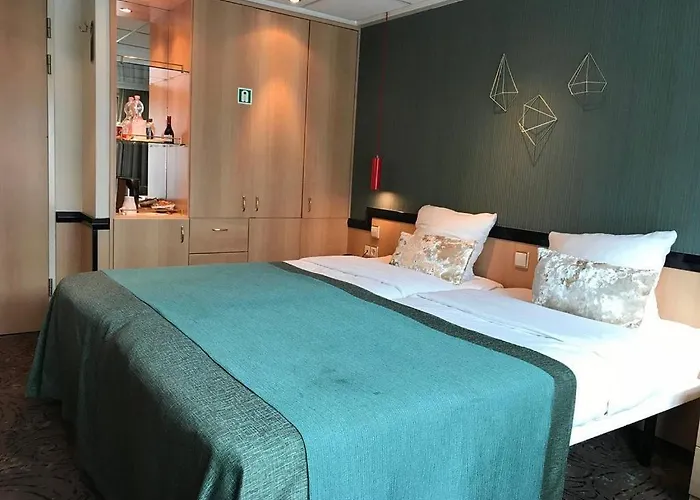 Select Ms Serenade 1 -