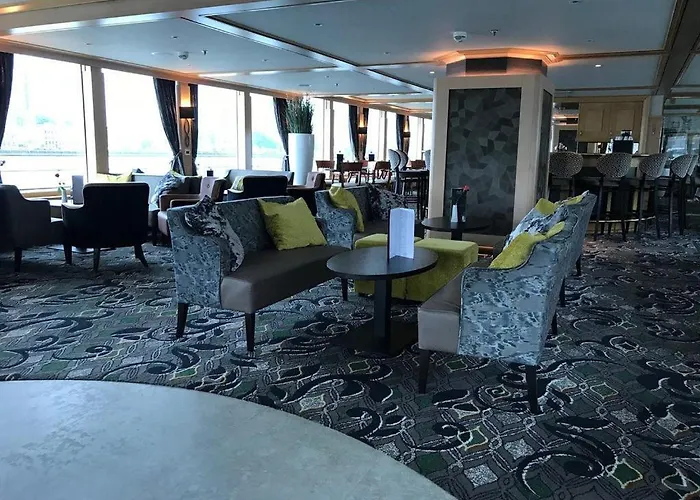 Select Ms Serenade 1 - 5* Düsseldorf