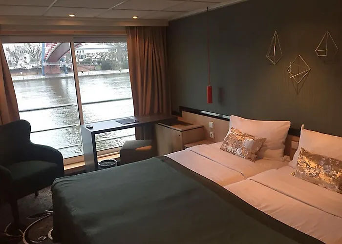 Hotel Select Ms Serenade 1 -