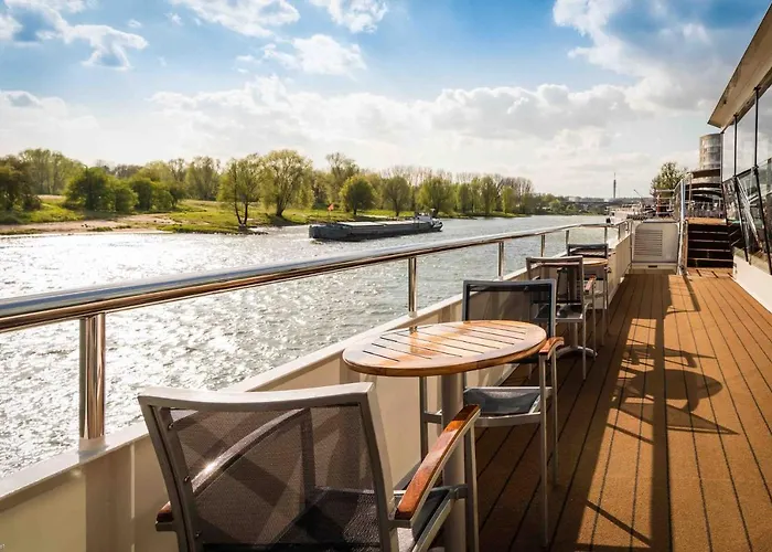 Select Ms Serenade 1 - 5*