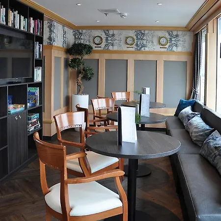 酒店 Select Ms Serenade 1 - 5*