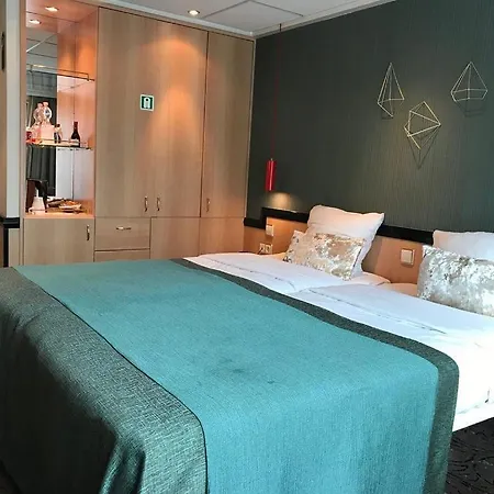 Select Ms Serenade 1 -