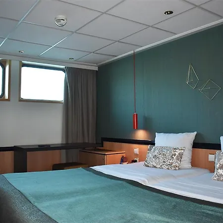 Select Ms Serenade 1 - 5* デュッセルドルフ