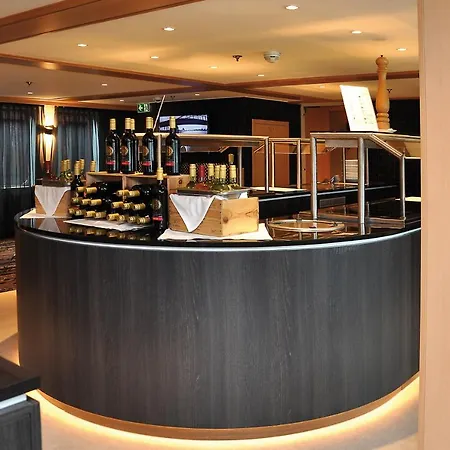 Select Ms Serenade 1 - デュッセルドルフ